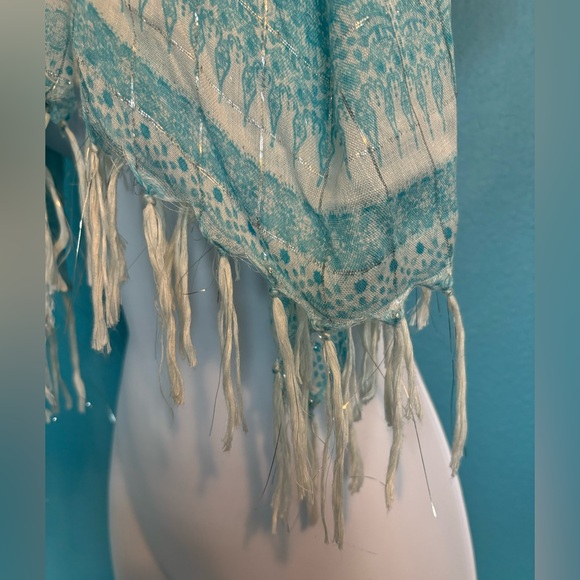 Arden B scarf/wrap in blue and white - Picture 3 of 3